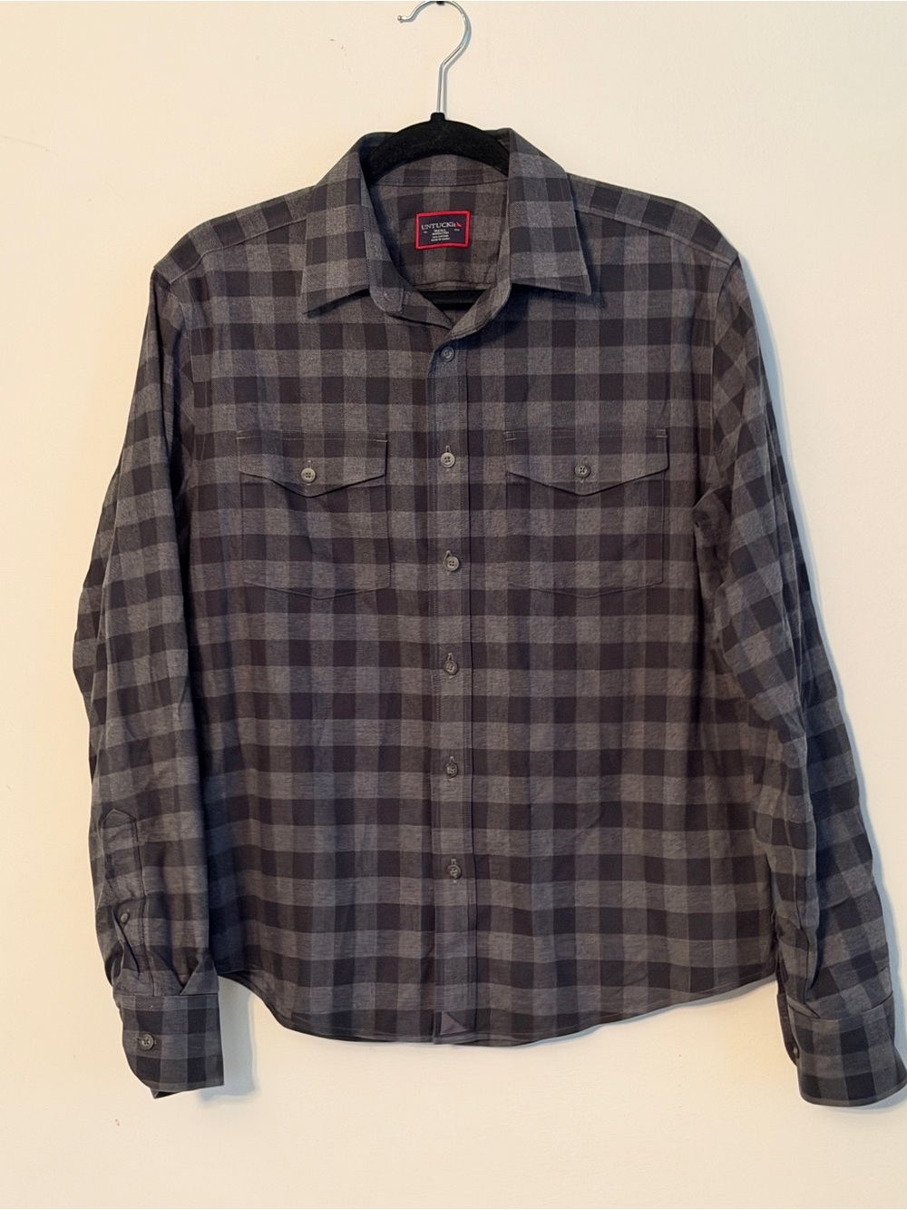 UNTUCKit Black & Gray Plaid Cotton Button-Up Shirt Size Small EUC